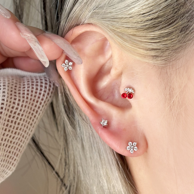 16G］ホールに負担の少ないインターナル チェリー トラガス ラブレット