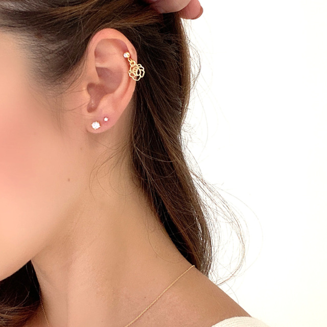 14G 16G ］甘すぎない、大人かわいい存在感。 メタルカメリア フラワー