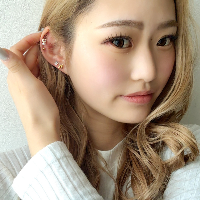 14G 16G ］大人かわいい遊び心♪王冠 のモチーフにパールデザイン
