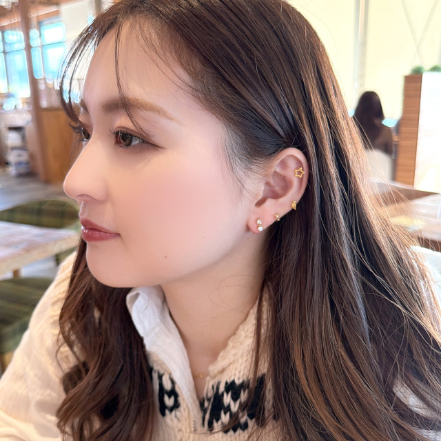 14G 16G ］揺れるたび大人 上品 にきらめく♪ 華奢 2連 CZ ジュエル