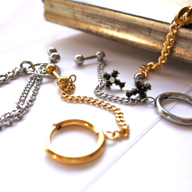 14G 16G ］重ね付けにも、おススメのサイズ感。ちびゴシッククロス