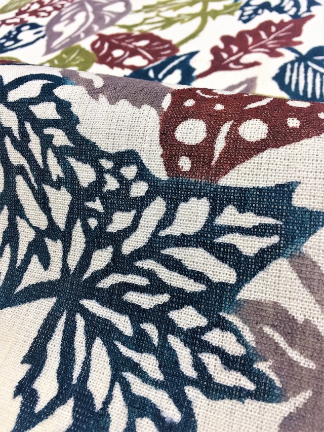 型絵染作家 小沢美由紀の世界 夏単衣のお洒落で洗練された九寸名古屋帯