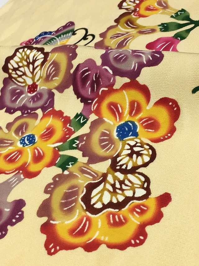 琉球伝統工芸 沖縄紅型 『大判花鳥図』、ウコン布染織 About Ryukyu