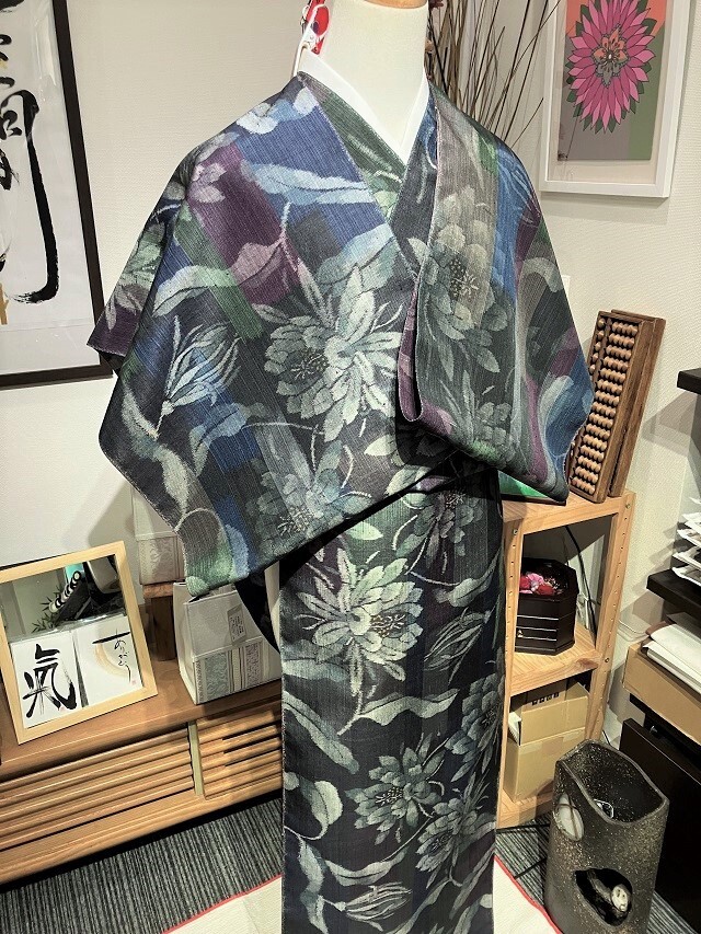 赤城座繰織 ｜手仕事の温もり 月下美人の儚さ｜着物セレクト専門