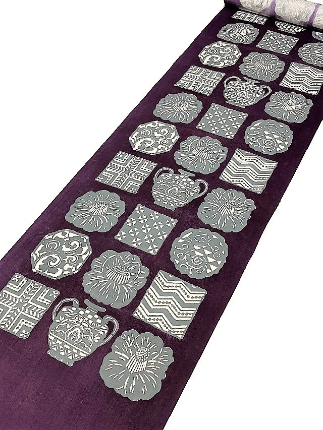 荒川眞理子 型絵染の世界 作品名「たからもの2」上田紬地 九寸名古屋帯