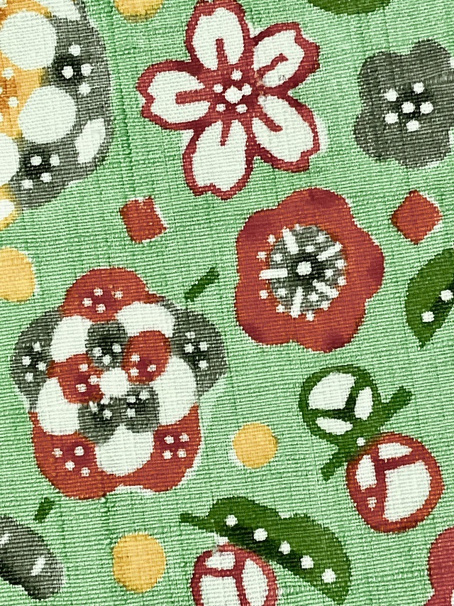 型絵染 国画会会員 岡本紘子 常春の陽だまりの中で 花満ちて ｜着物