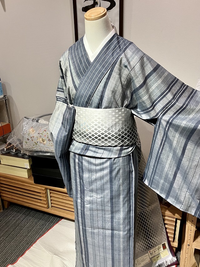 見留敦子 作品名：宵闇 幻想的な残光の余韻 破格値アウトレット