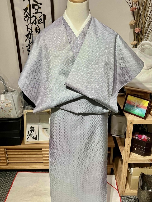 牛首紬ろうけつ染め花着物