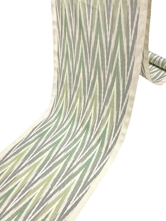 根津美和子 美しいキモノ2024年秋号掲載 綾絣九寸名古屋帯｜着物