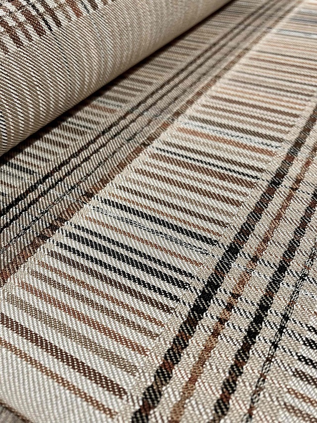 久保原由佳理 まろやか草木色 綾織 美しいキモノ掲載｜着物セレクト