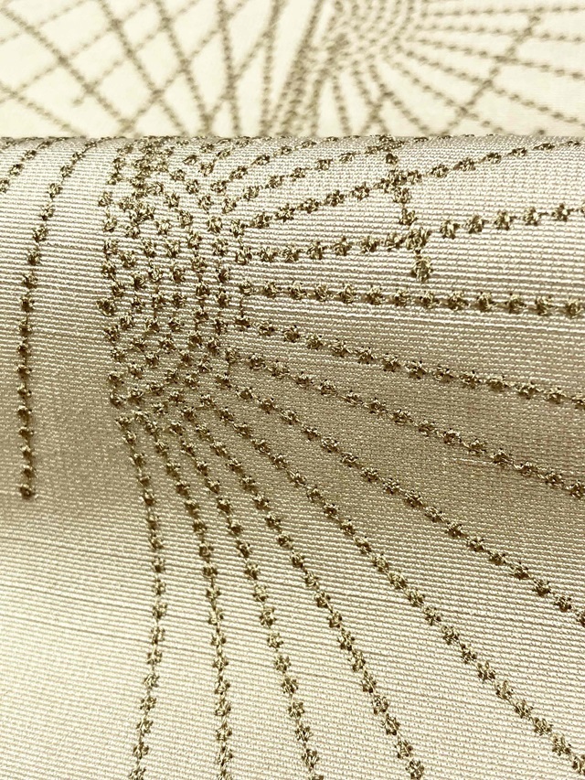 半衿刺繍