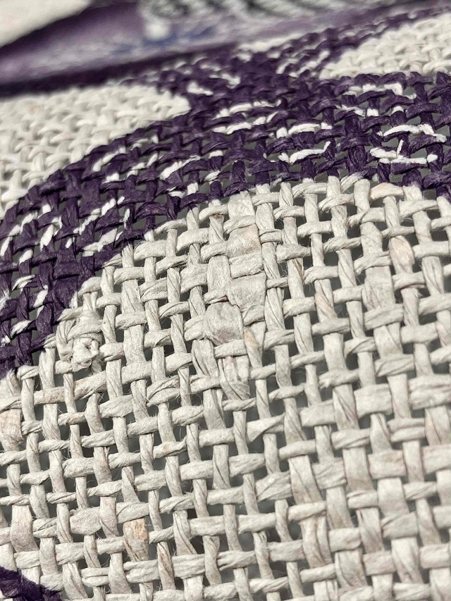 城間栄順　紅型