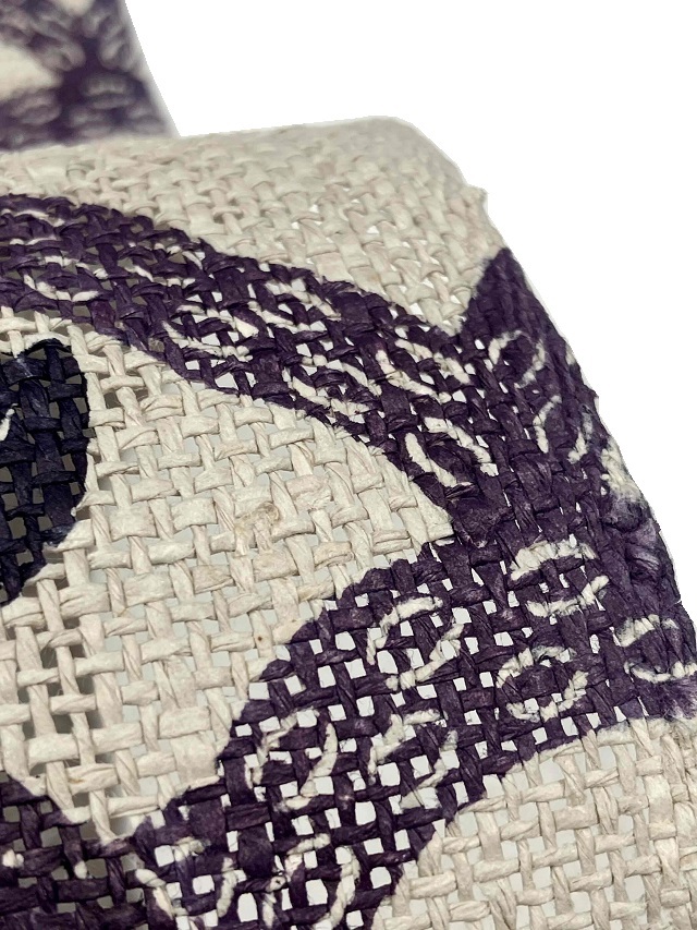 城間栄順　紅型