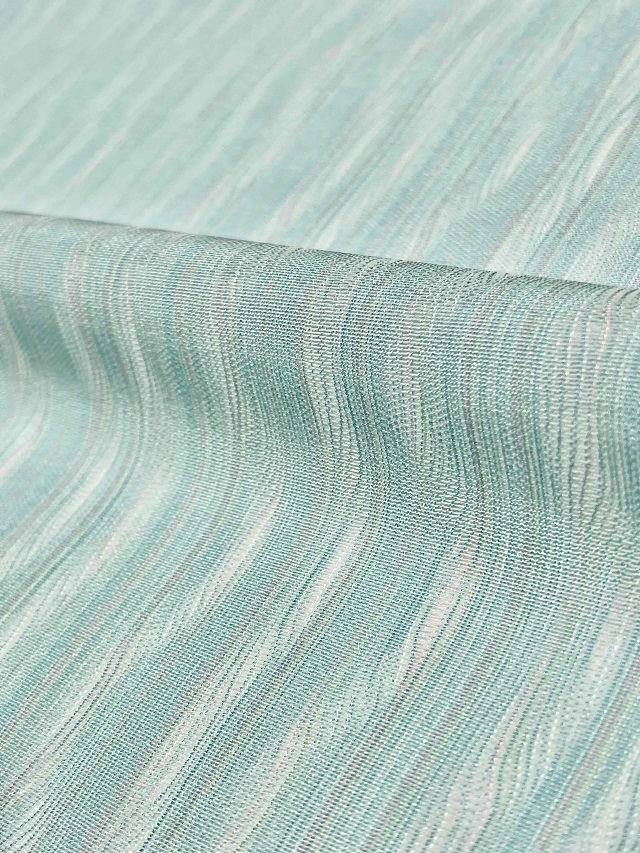 紅花染 新田 夏