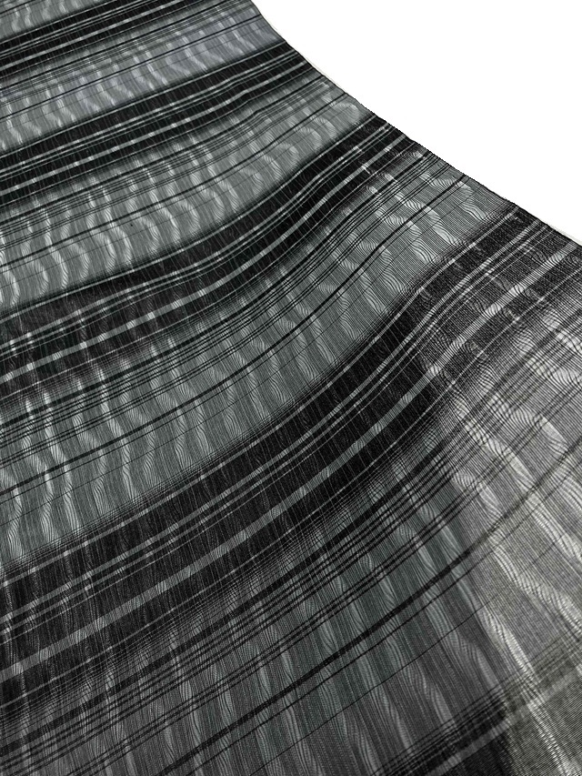 紅花染 新田 夏