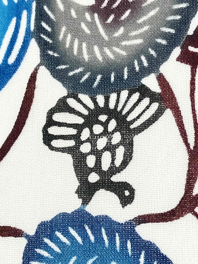 城間栄順　紅型　夏大島東郷織物