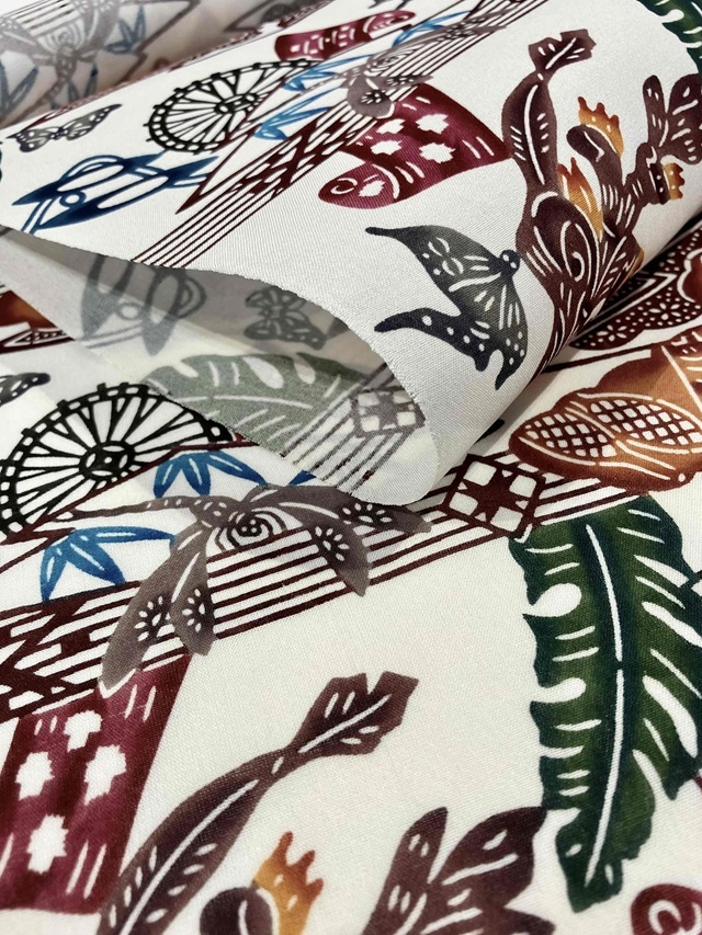 城間栄順 紅型×夏大島 糸巻 糸車 単衣夏 現代紅型の礎を築いた最高峰