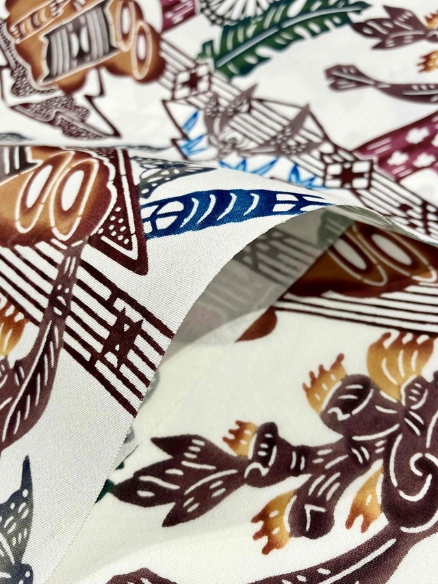 城間栄順 紅型×夏大島 糸巻 糸車 単衣夏 現代紅型の礎を築いた最高峰