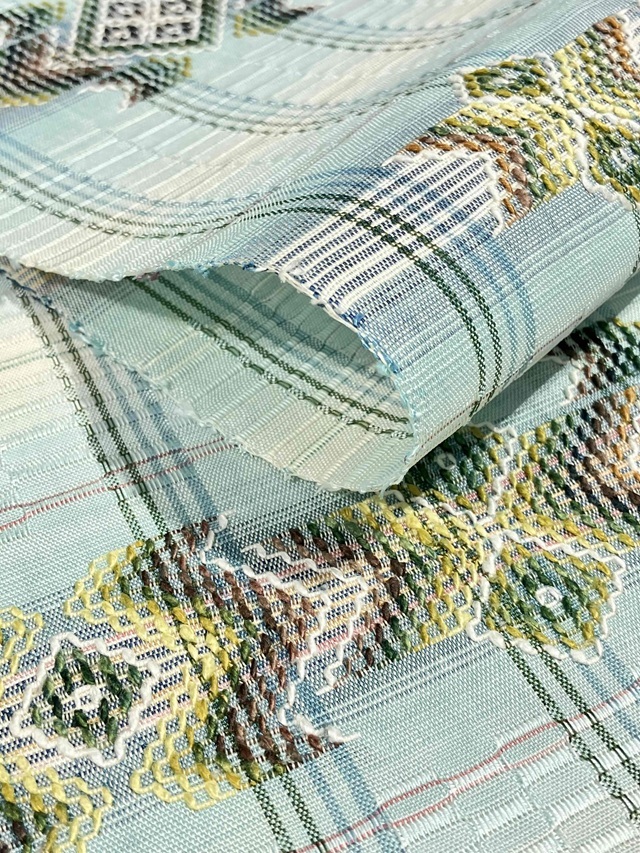 沖縄 琉装風 ファッション雑貨＞＜和雑貨・和土産＞高級シルク扇子 沖縄 琉球