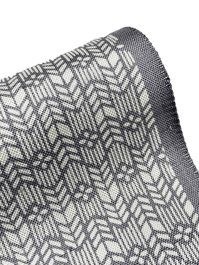 伊勢型　牛首紬　南部芳松