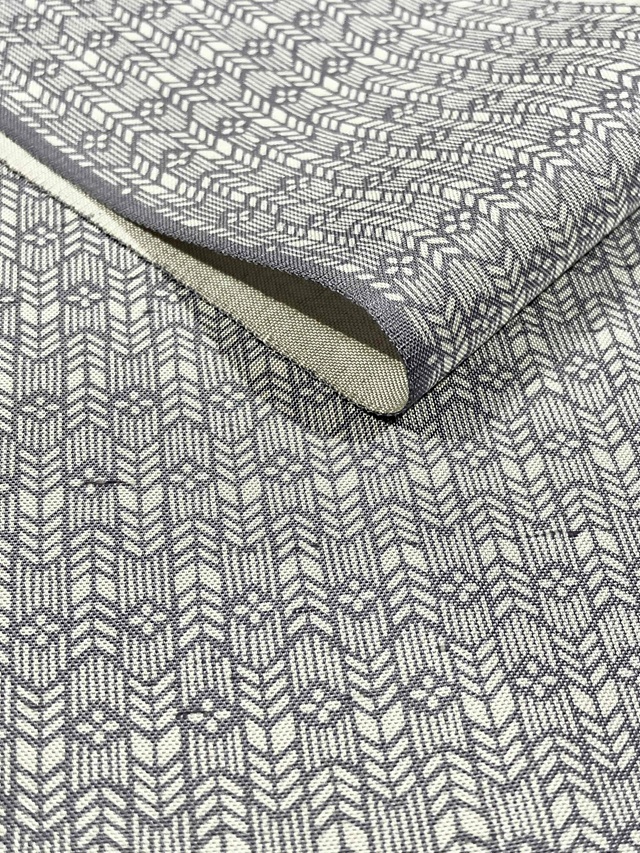 伊勢型　牛首紬　南部芳松