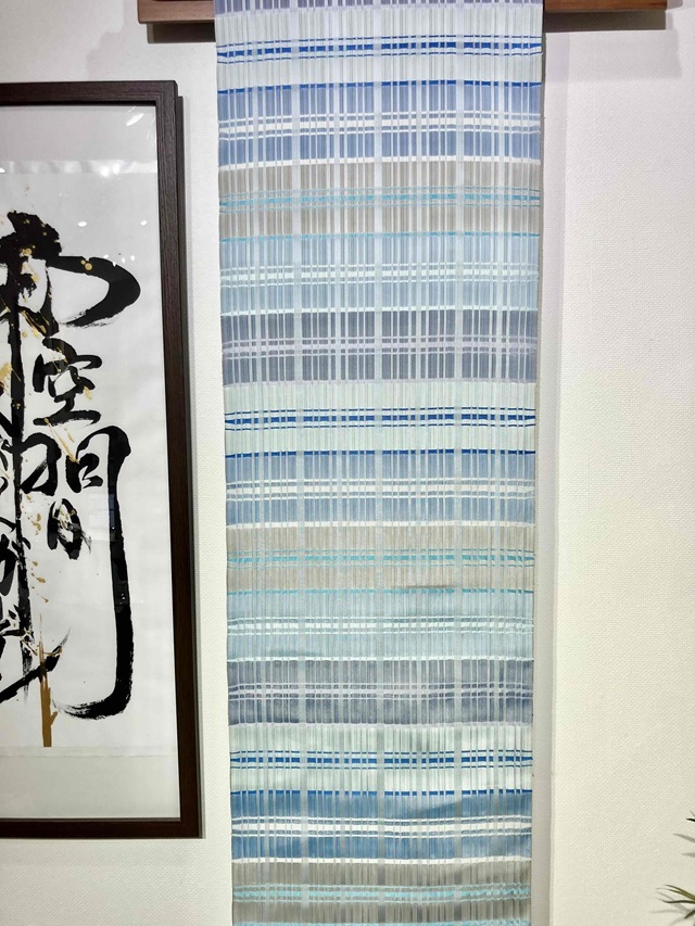 紅花染 よねざわ新田 10周年感謝特価 ブルー段切り替え｜着物セレクト