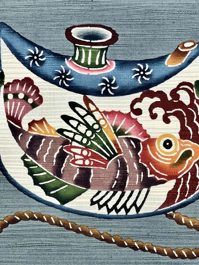 城間栄順　紅型