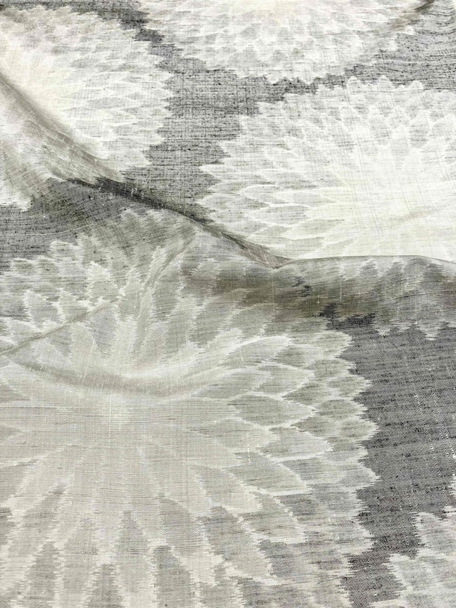 小千谷紬 松煙染