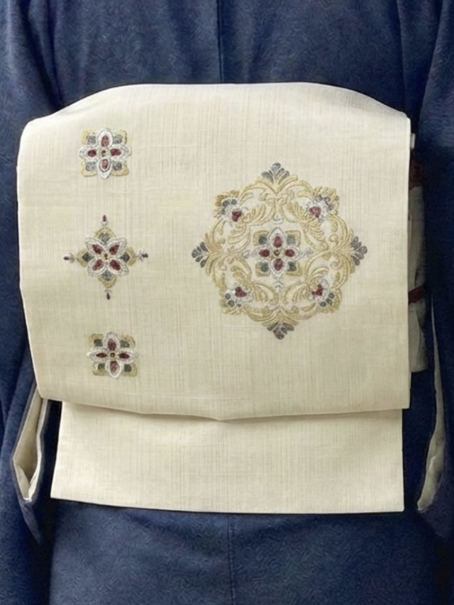 帯屋捨松 手刺繍