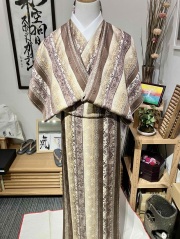 縮緬 花柄 素敵なデザイン 小紋 正絹 T-5569 縮緬 花柄 素敵なデザイン 小紋 正絹 T-5569 - メルカリ
