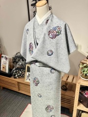 お洒落着物｜ 全国産地着物から作家品までお買い得価格で品揃え。