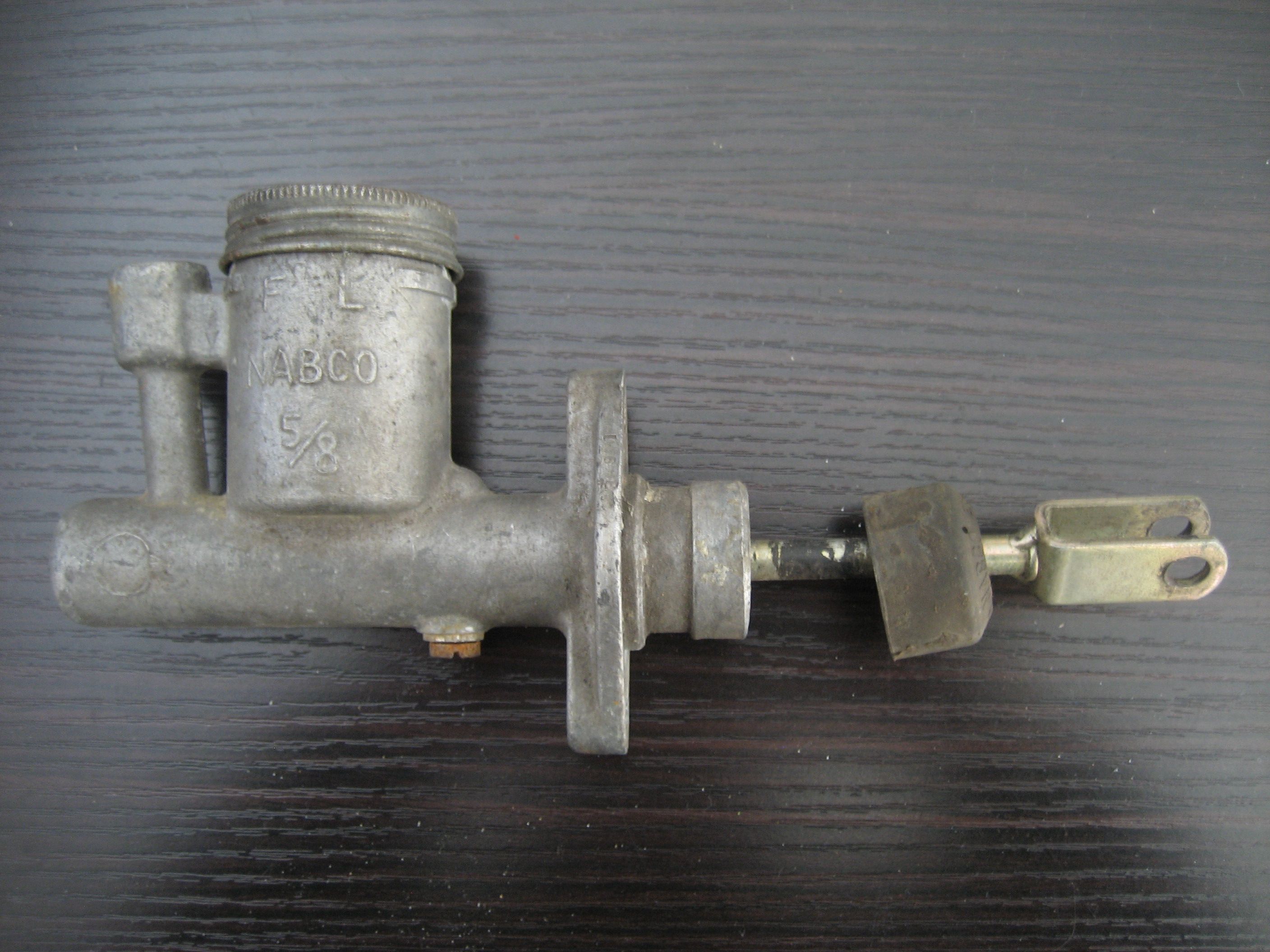 ’63～’64SP310用クラッチマスター　中古　リビルトベース