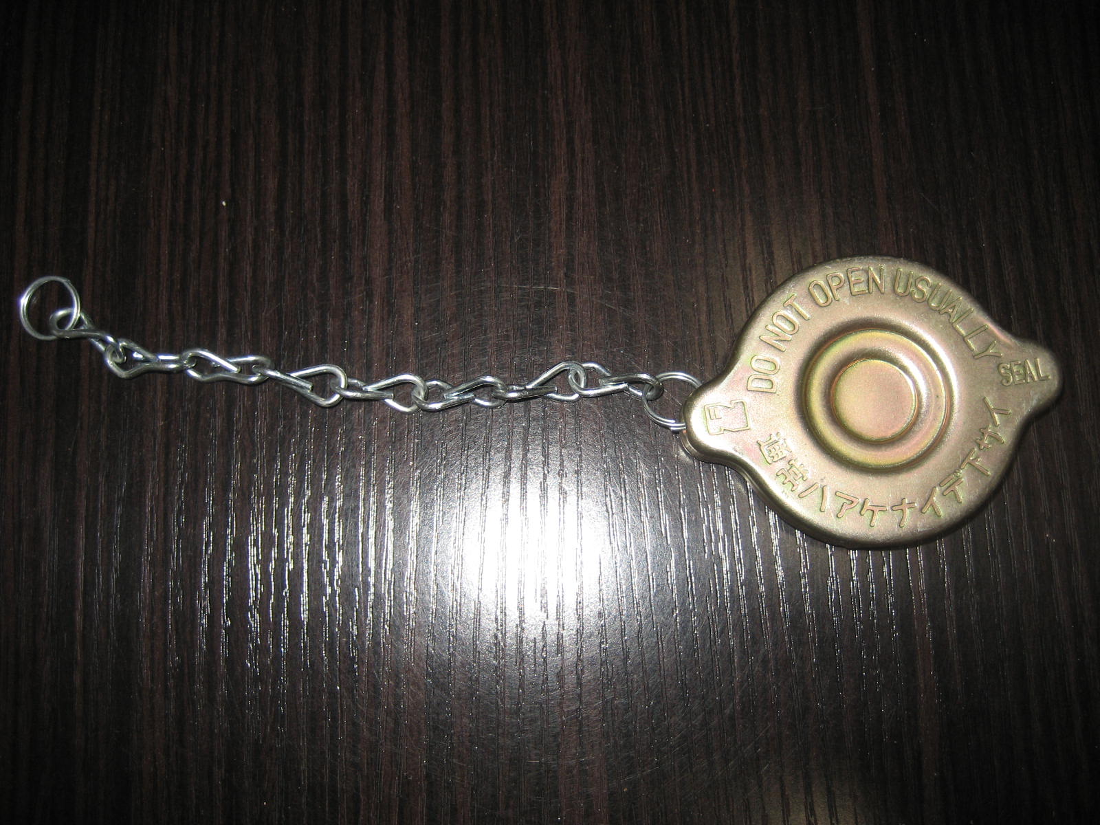 SP310 2シーター用に似たラジエターキャップ　未使用