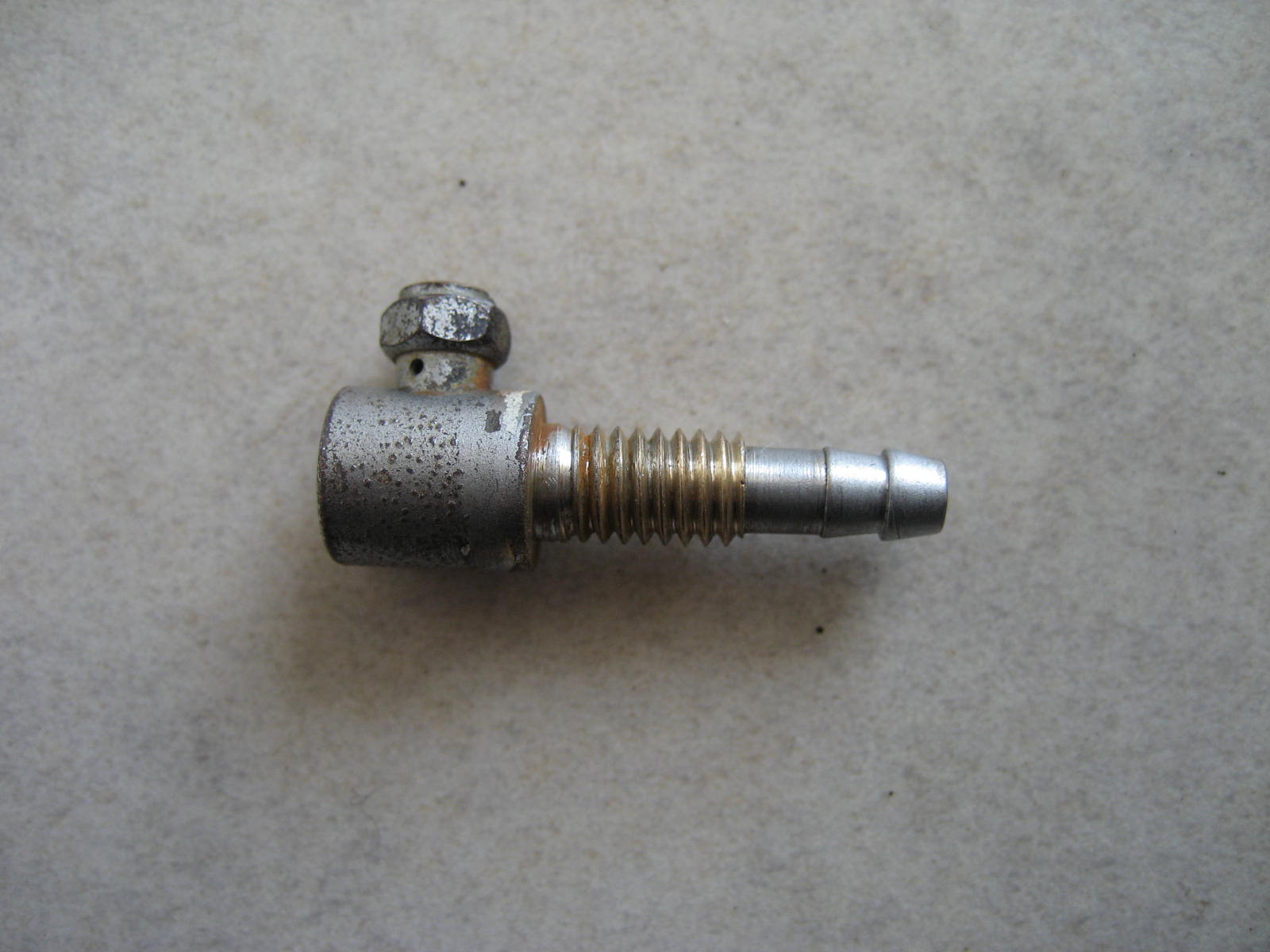 ’68～？SR311用ウォッシャーノズル　中古　1個