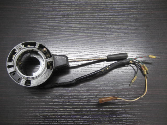'65SP311用ターンシグナルスイッチ　中古　ステー欠品