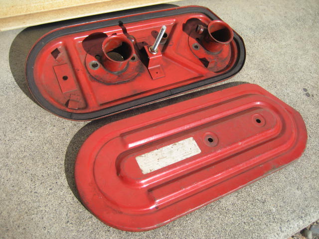 SRL311エアクリーナーカバー　中古　欠品有り