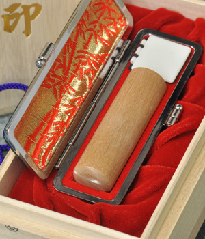 極品 中国 職人手作り 彫刻する 印鑑 置物 極品 中国 職人手作り 彫刻する 印鑑 置物