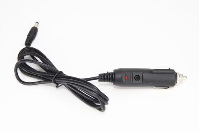 MORE BLUE DC5.5*2.1mm プラグ用 1.5メートル シガーソケットケーブル