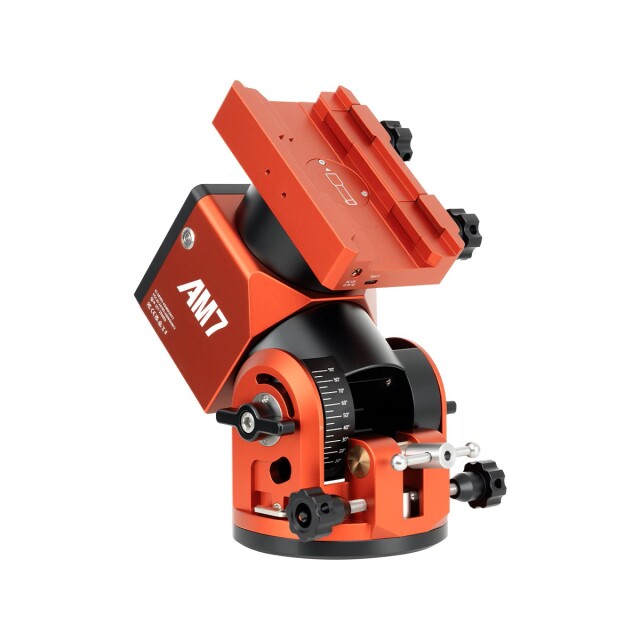 ZWO AM7（ストレイン・ウェーブ・ギア搭載赤道儀）