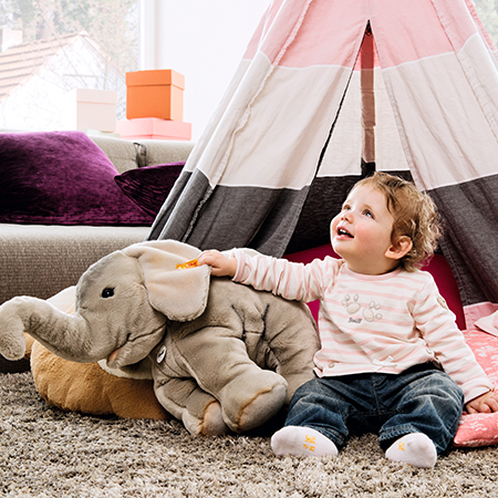 ゾウのトランピリ 45cm | ドイツ最高級テディベアのシュタイフ日本公式  