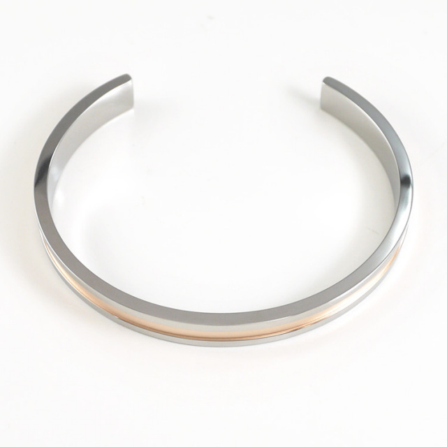 グルーブデザインバングル