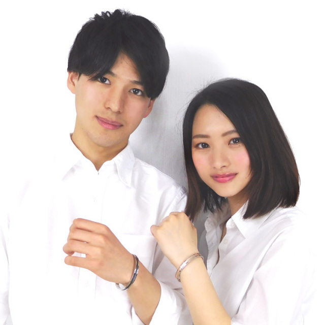 グルーブデザインバングル