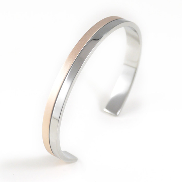 ツートーンデザインバングル