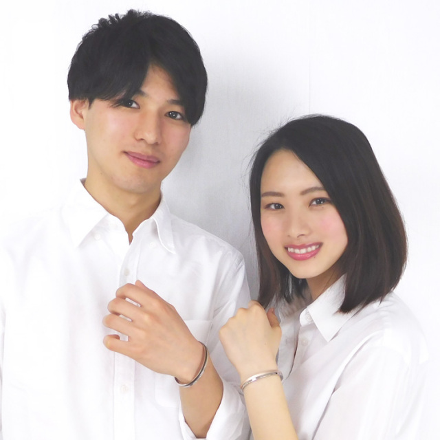 ツートーンデザインバングル