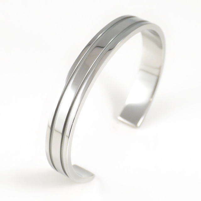 ツインラインデザインバングル