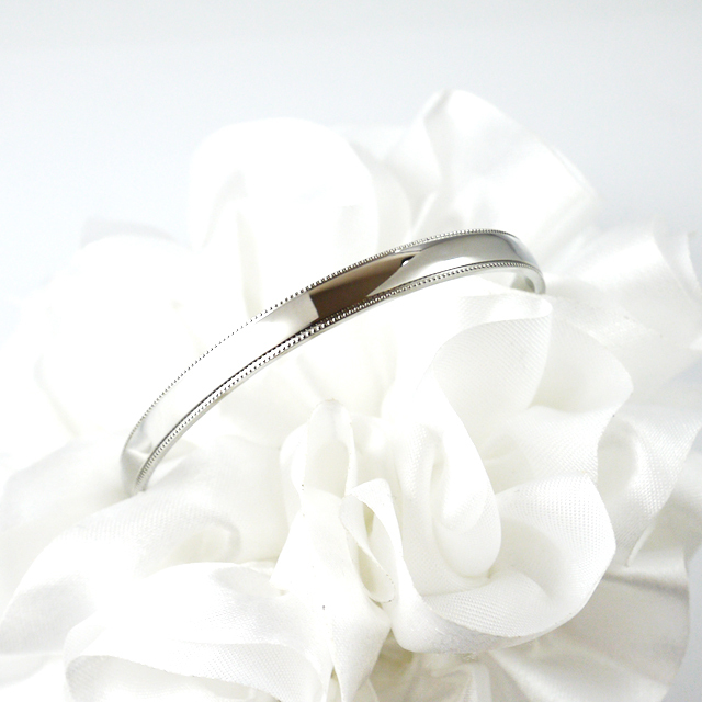 vie　ミル打ちバングル