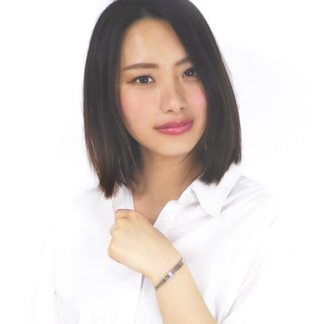 シンプルカーブデザインバングル