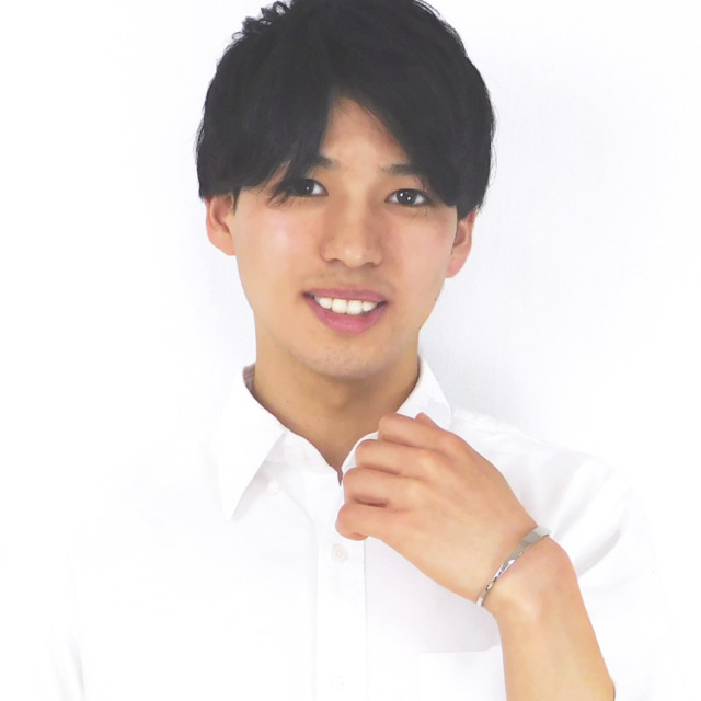 シンプルカーブデザインバングル