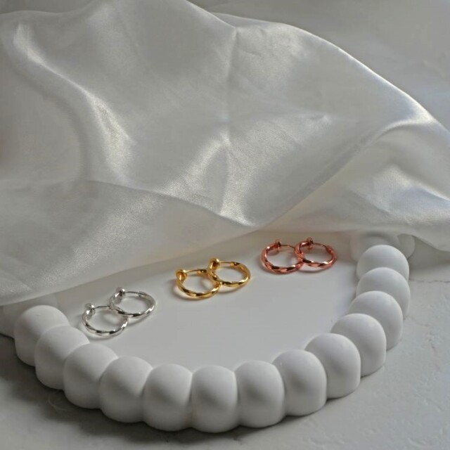 ステンレスイヤリング ウェーブフープイヤリング（両耳用） 金属アレルギー 316L ear010