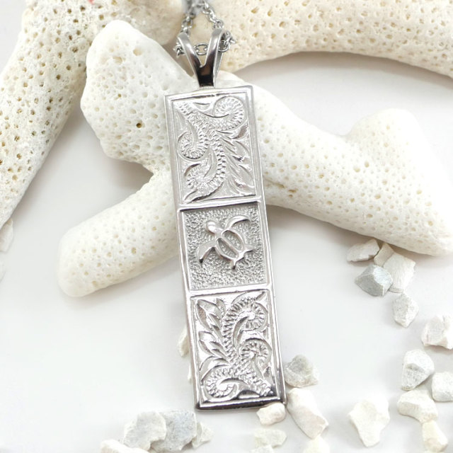 ホヌタートルペンダント